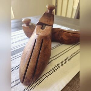 Wooden Shoe Trees Size 8W